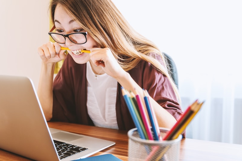 InMail no LinkedIn: O Que É, Quando Usar e Como Escrever