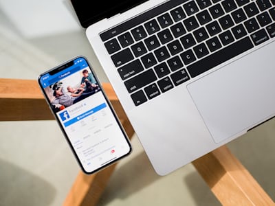 Ela Ensina Como Usar O LinkedIn Para Vender Infoprodutos